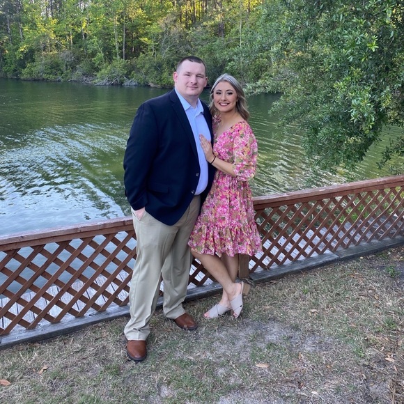 Hi friends!! Welcome to my closet ππ»π - Picture 3 of 5